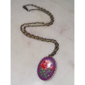 VTG Floral Rose Cameo Convertible Brooch & Pendant on 22” Gold Tone Rope Chain